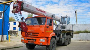 Автомобильный кран КС-55732-21 25 т на шасси КАМАЗ-43118