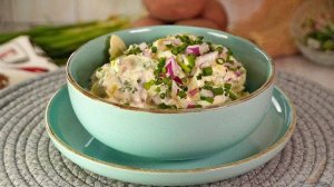 КАРТОФЕЛЬНЫЙ САЛАТ С МАЙОНЕЗНО-СМЕТАННЫМ СОУСОМ