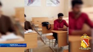 Чем занимаются студенты, приехавшие из других стран, в учебное время?