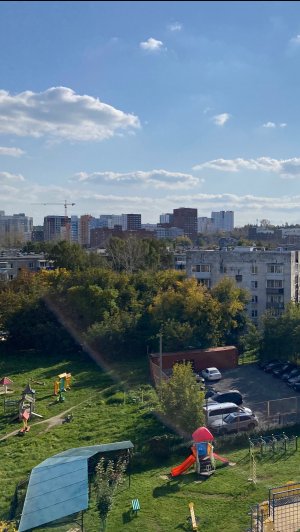 Екатеринбург, Самолетная ,1