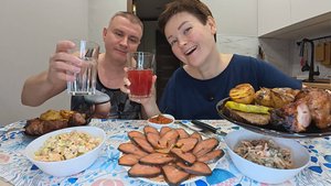 Мукбанг ОТМЕТИЛИ наши успехи! ОБЖОР шашлык от пуза, Вован ДОВОЛЕН, довольна и я) Семейный ужин