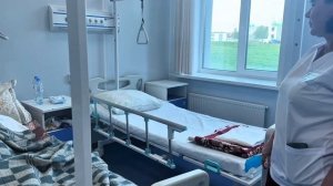 Сегодня некоторые аспекты заботы о пациентах демонстрируют медицинские сестры.