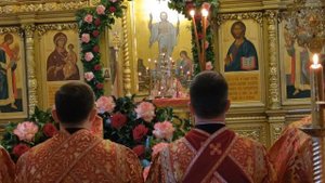 В праздник Чуда Архистратига Михаила в Хонех епископ Герман возглавил Литургию в Михайловском соборе