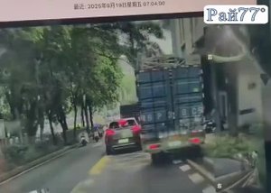 Чуть не завалился