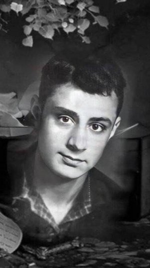 Эдуард Асадов