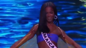 Ямайка Мисс Вселенная 2024 (73) Дефиле в купальнике