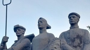 Exploring Таврическое