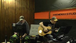 You Shook Me All Night Long (AC-DC) / T&C