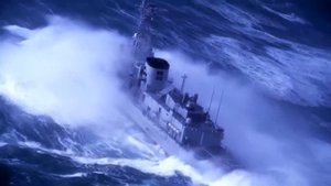 НА ГРЕБНЕ  ВОЛНЫ