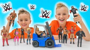 5 замков челлендж с игрушками WWE Вилочный погрузчик! Видео от Влада и Ники!