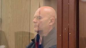 ГОРОД БЕЗ ГЛАВЫ: ГОРСОВЕТ КРАСНОЯРСКА ПРИНЯЛ ОТСТАВКУ ВЛАДИСЛАВА ЛОГИНОВА