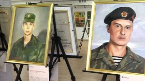 "В сердце и памяти". Выставка портретов погибших участников СВО