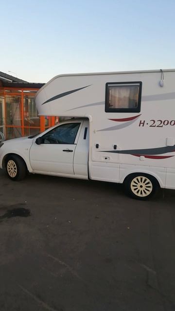 Автодом Helix 2200 на базе Лада Гранта