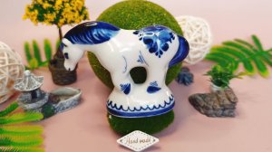 Скульптура "Лошадка Савраска", гжельский фарфор