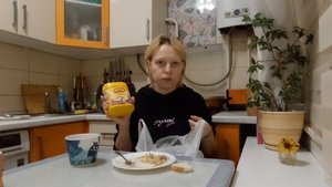 МУКБАНГ запеченая картошка с мясом 🍖 и чекупила 😅