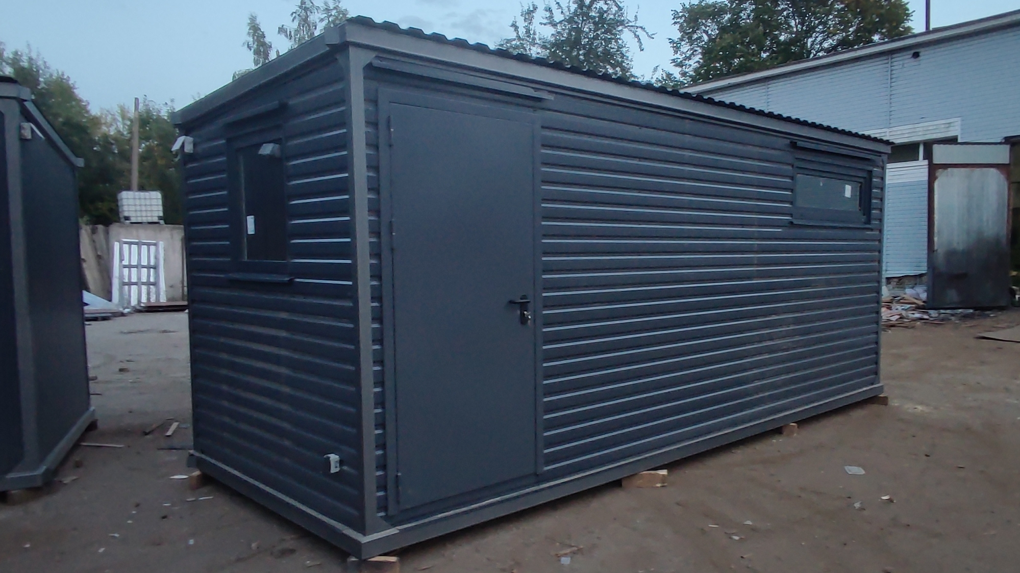 Бытовка дачная блок контейнер вагончик металлический хоз блок для дачи курятник смотреть онлайн