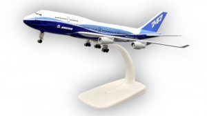 Модель самолета Boeing 747 Заводской - 20 см (с шасси)