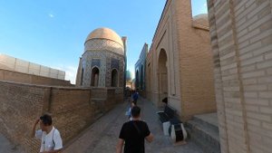 выходим из Шахи-Зинда некрополь