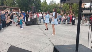 Олеся Казаченко и Настасья Комарова.