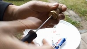 Секрет " чмокера" раскрыт. Самодельная приманка для лова хищной рыбы.