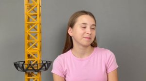 Александра Адамайкина-Город мечты- вдохновившись Пр-м Незнайка и его друзья Н.Носов, Сц7 Новелла 1