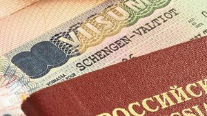 Политолог указал на риск для ЕС в случае запрета виз российским гражданам