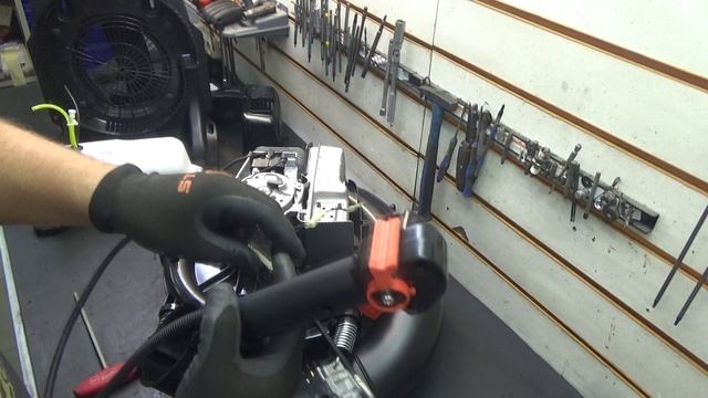 Обзор-разбор воздуходувки Caiman Tornado PB700 смотреть онлайн