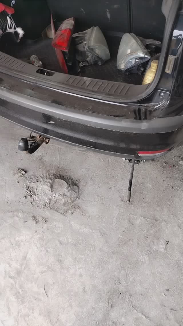 Как снять задний бампер Форд Фокус2👍