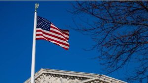 Politico: США хотят лишить статуса временной защиты более 300 тыс. венесуэльцев