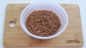 Куриные бедра с гречкой в духовке