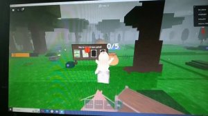 Варя играет в игру 99 ночей