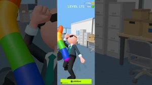 Я играю в игру сумасшедший офис тестирую каждое оружие