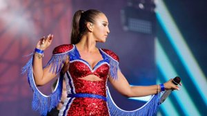 Ковровая дорожка Бузовой