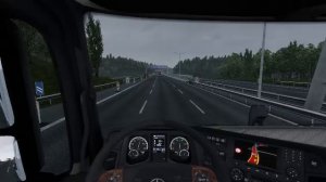 Дальнобой по Европе: В дороге с собой и с вами 🚚