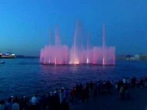 Фонтан на Неве