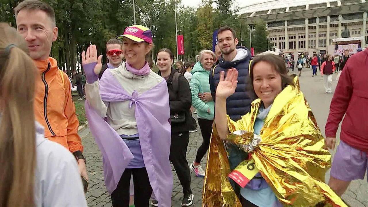 Около 50 тысяч бегунов из 65 стран мира примут участие в Московском марафоне