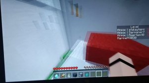 Проходим паркур 4 часть где есть 200 уровней