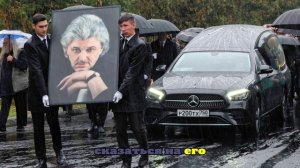 Вдова Добрынина призналась, что он пытался ей что-то сказать перед смертью