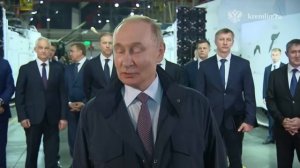 День оружейника Владимир Путин приехал на оборонное предприятие «Мотовилихинские заводы» в Перми