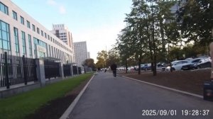 вьезжаем на велосипеде из лета в осень test-2025-09-19_231329