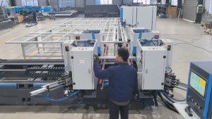 Автоматическая линия Сварочно зачистная пвх 100f