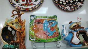 Сувенирная лавка "Керамика Кафы".