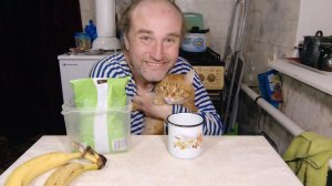 ужин с Рыжулей. ЕГЭ в мое время. князь Владимир. мукбанг. обжор. еда на камеру. диета. шизофрения.