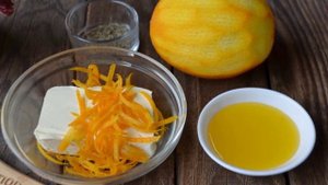 Жареный цыпленок целиком