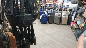 Базар у отеля Кармир