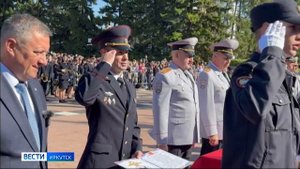 165 курсантов Восточно-Сибирского института МВД принесли присягу у Вечного огня в Иркутске