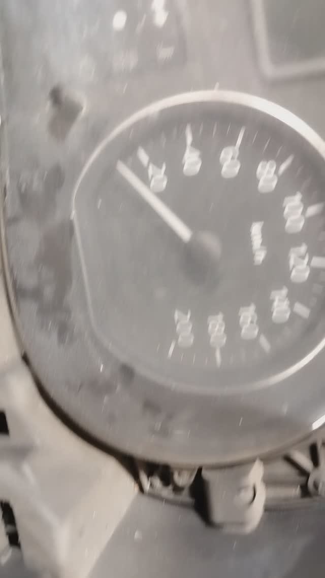 Снимаем панель приборов Ниссан Альмера G15