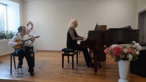 Тропп Вероника ,9 лет,МБУ ДО "ДМШ 10" г.Липецк.
Д.Кабалевский "Клоуны".