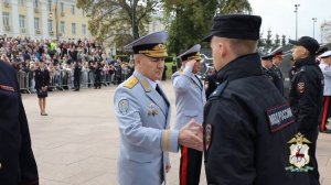 Руководители областного главка полиции приняли участие в приведении к Присяге курсантов академии МВД