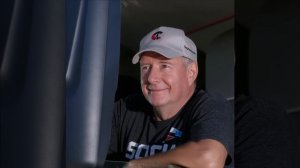 Gen_4_Turbo_The_camera_slowly_zooms_in_on_the_man's_face,_who_is